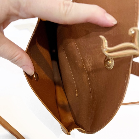 NWT Juicy Couture Cognac Belted Saddle Bag/Fanny Pack, Sz Lg/X-Lg - Picture 13 of 16